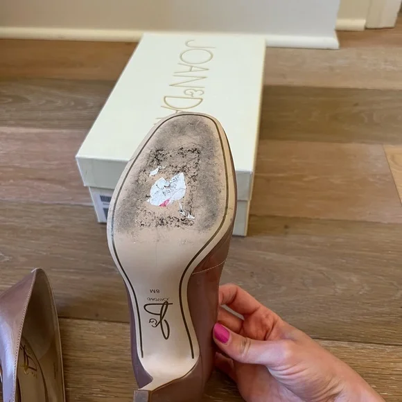 JOAN&DAVID HIGH HEELS. Size 8. - Picture 4 of 4